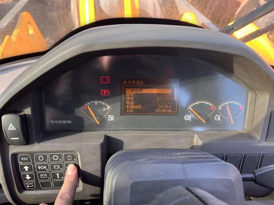 Good Condition Used L120Gz Wheel Loader VOLVO Used VOLVO L120G Loader Used Wheel Loader for Sale - Riteņu iekrāvējs: foto 4 Good Condition Used L120Gz Wheel Loader VOLVO Used VOLVO L120G Loader Used Wheel Loader for Sale - Riteņu iekrāvējs: foto 4