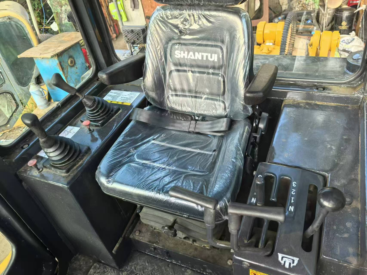 SHANTUI SD13 - Buldozers: foto 3 SHANTUI SD13 - Buldozers: foto 3