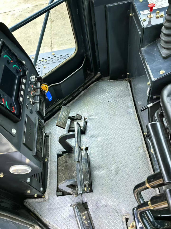 SHANTUI SD22 - Buldozers: foto 3 SHANTUI SD22 - Buldozers: foto 3