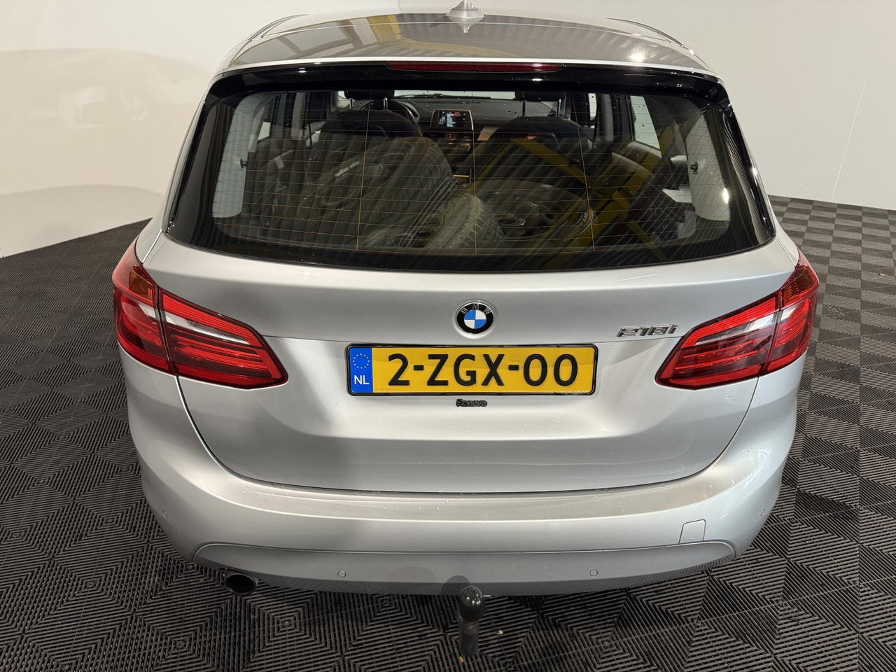 BMW 2-serie Active Tourer 218i Executive 2015 198.295 km 2-ZGX-00 - Vieglā automašīna: foto 4 BMW 2-serie Active Tourer 218i Executive 2015 198.295 km 2-ZGX-00 - Vieglā automašīna: foto 4