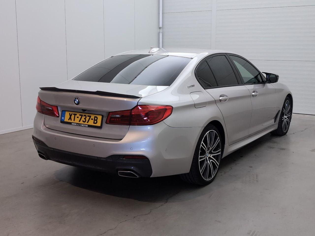 BMW 5 - serie 530e iPerformance High Executive Edition | 2019 | 135.490 km | Automaat | XT737B | NAP: Logisch - Sedans: foto 4 BMW 5 - serie 530e iPerformance High Executive Edition | 2019 | 135.490 km | Automaat | XT737B | NAP: Logisch - Sedans: foto 4