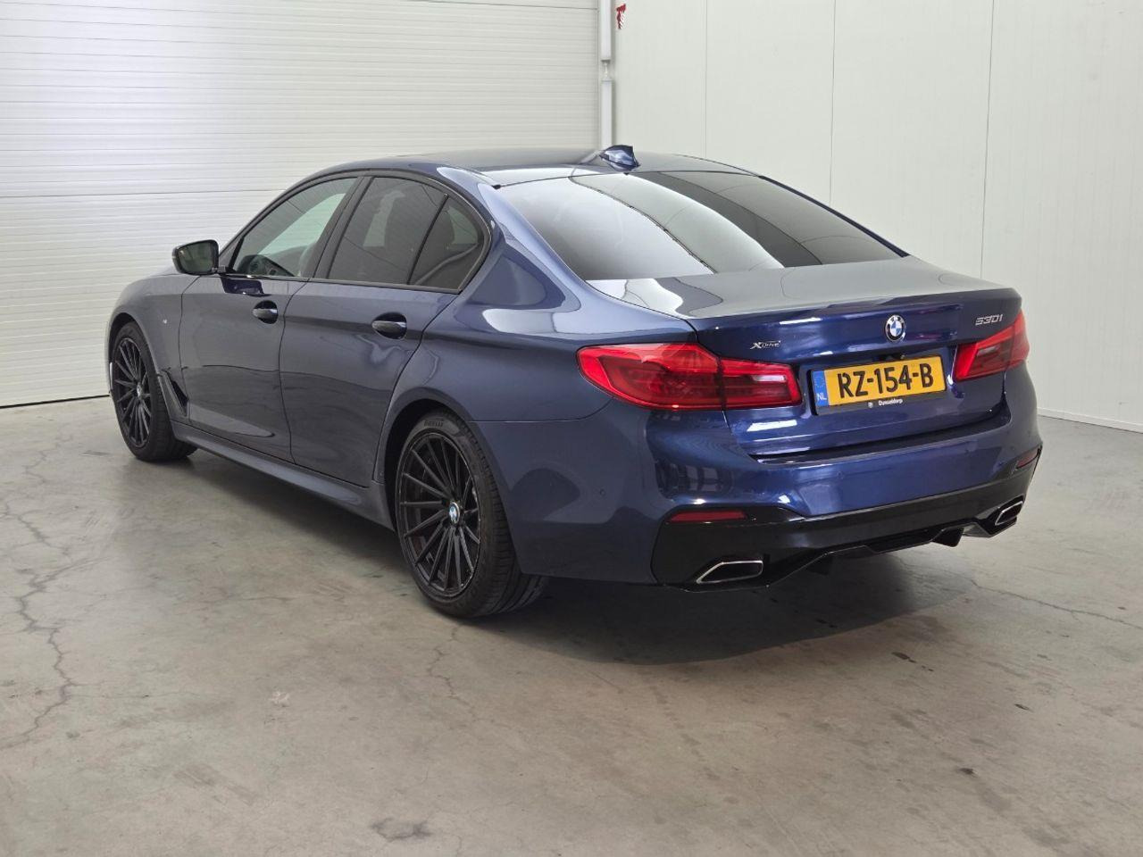 BMW 5 - serie 530i xDrive High Executive | 2018 | 131.194 km | RZ154B | NAP: Logisch - Vieglā automašīna: foto 3 BMW 5 - serie 530i xDrive High Executive | 2018 | 131.194 km | RZ154B | NAP: Logisch - Vieglā automašīna: foto 3