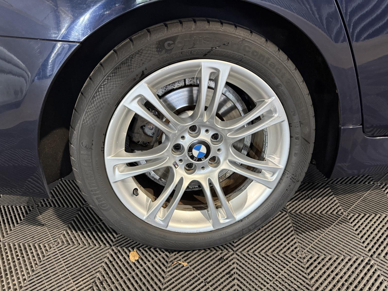 BMW | 5-serie Touring | 520d High Executive | 2011 | 320.778 km | TZ672J | Geen oordeel - Vieglā automašīna: foto 2 BMW | 5-serie Touring | 520d High Executive | 2011 | 320.778 km | TZ672J | Geen oordeel - Vieglā automašīna: foto 2