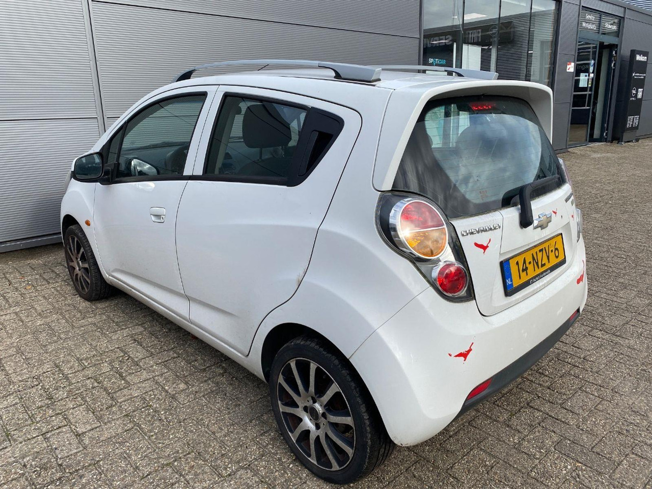 Chevrolet Spark 1.0 16V LS Bi - Fuel | 2011 | 200.448 km | 14NZV6 | NAP: Logisch - Hečbeks: foto 3 Chevrolet Spark 1.0 16V LS Bi - Fuel | 2011 | 200.448 km | 14NZV6 | NAP: Logisch - Hečbeks: foto 3