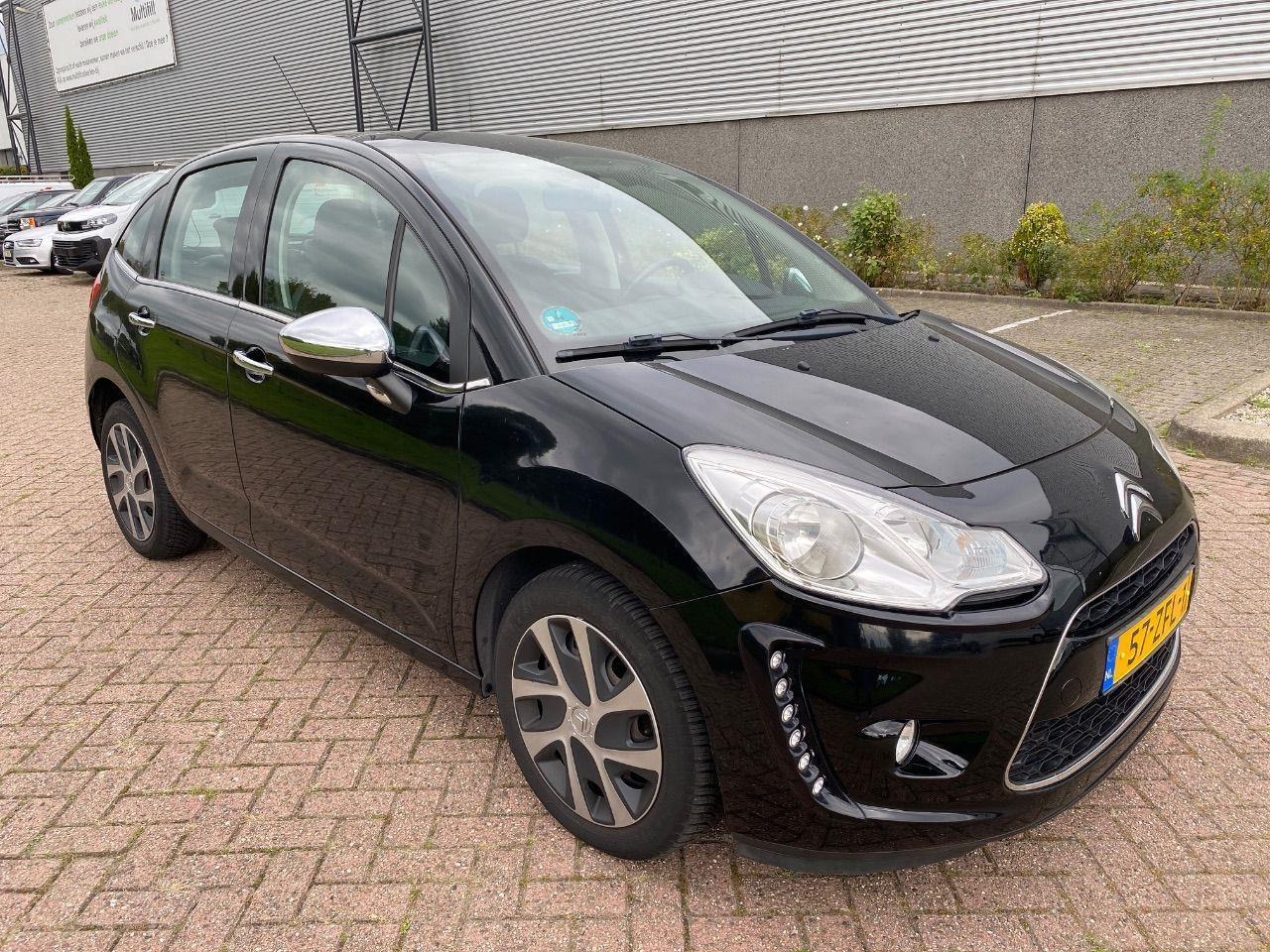 Citroen C3 1.2 VTi Collection | 2012 | 66.290 km | 57ZFL1 | NAP: Logisch - Hečbeks: foto 2 Citroen C3 1.2 VTi Collection | 2012 | 66.290 km | 57ZFL1 | NAP: Logisch - Hečbeks: foto 2