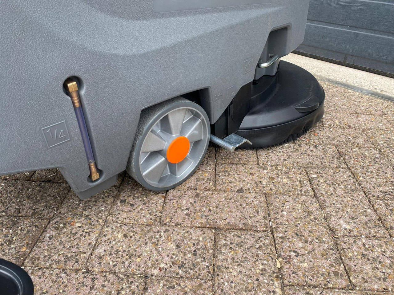Daewoo DAFL50A Schrobzuigmachine - Tīrīšanas iekārta: foto 5 Daewoo DAFL50A Schrobzuigmachine - Tīrīšanas iekārta: foto 5