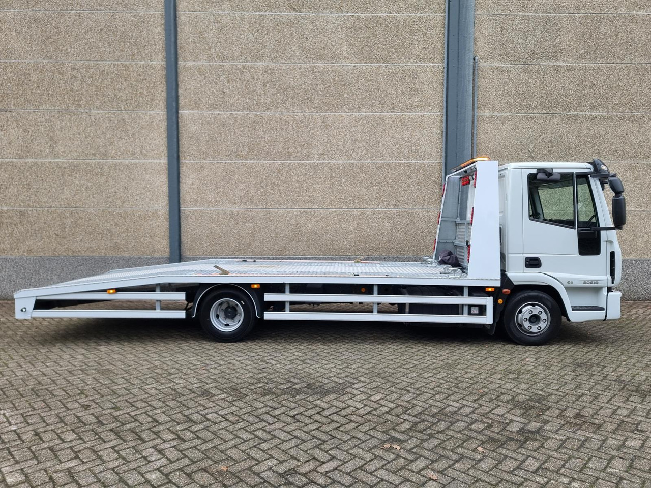 Iveco EuroCargo 80 Oprijwagen 42-BXH-4 - Autovedējs: foto 5 Iveco EuroCargo 80 Oprijwagen 42-BXH-4 - Autovedējs: foto 5
