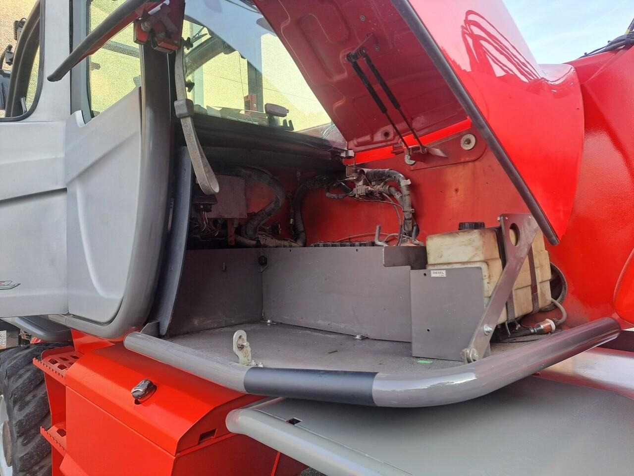 Teleskopiskais iekrāvējs Manitou MRT 2150+ Privilege All-Terrain Roterende Verreiker (2015): foto 11