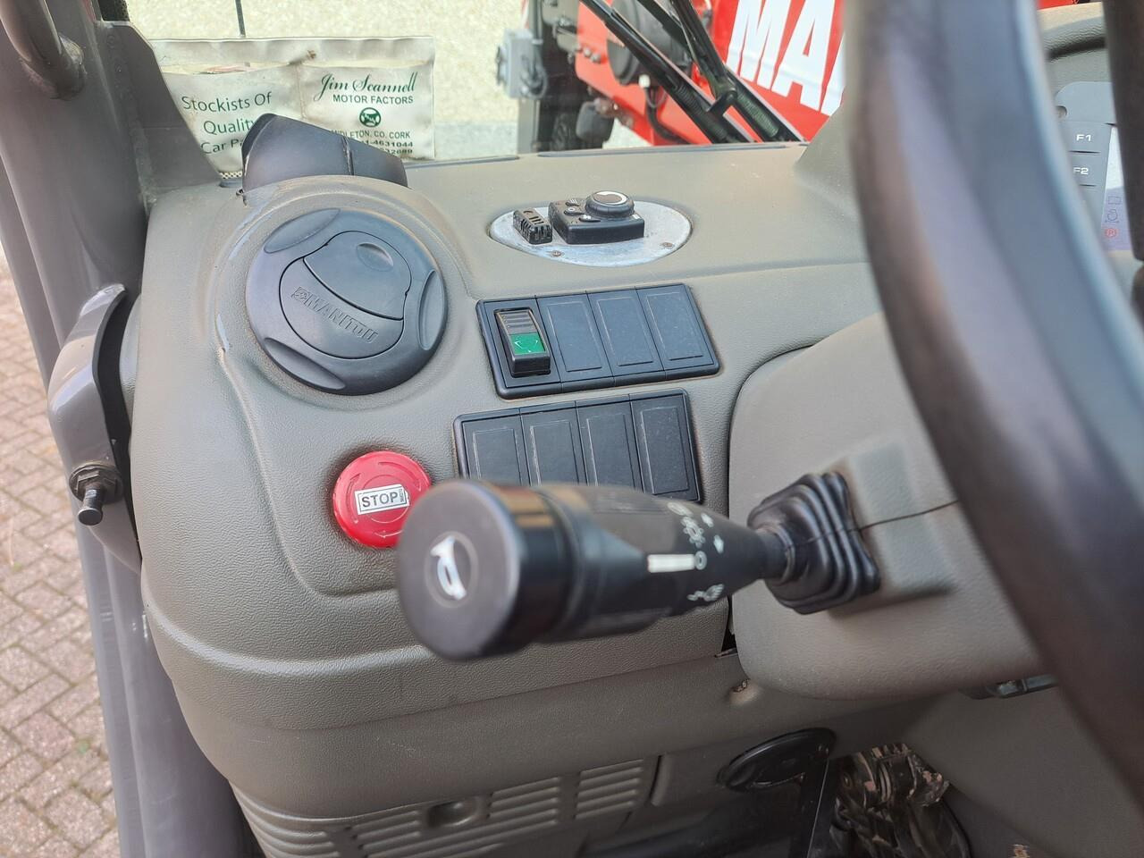 Teleskopiskais iekrāvējs Manitou MRT 2150+ Privilege All-Terrain Roterende Verreiker (2015): foto 18