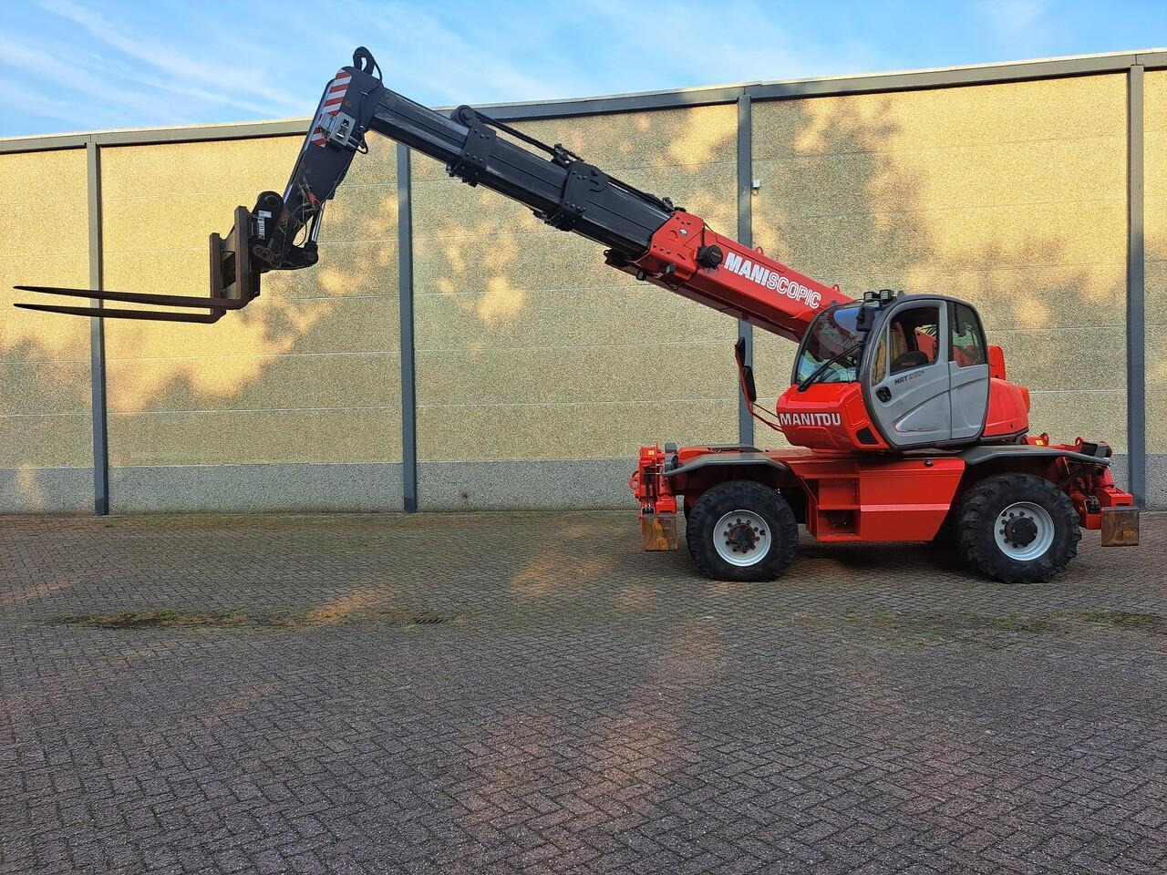 Teleskopiskais iekrāvējs Manitou MRT 2150+ Privilege All-Terrain Roterende Verreiker (2015): foto 8