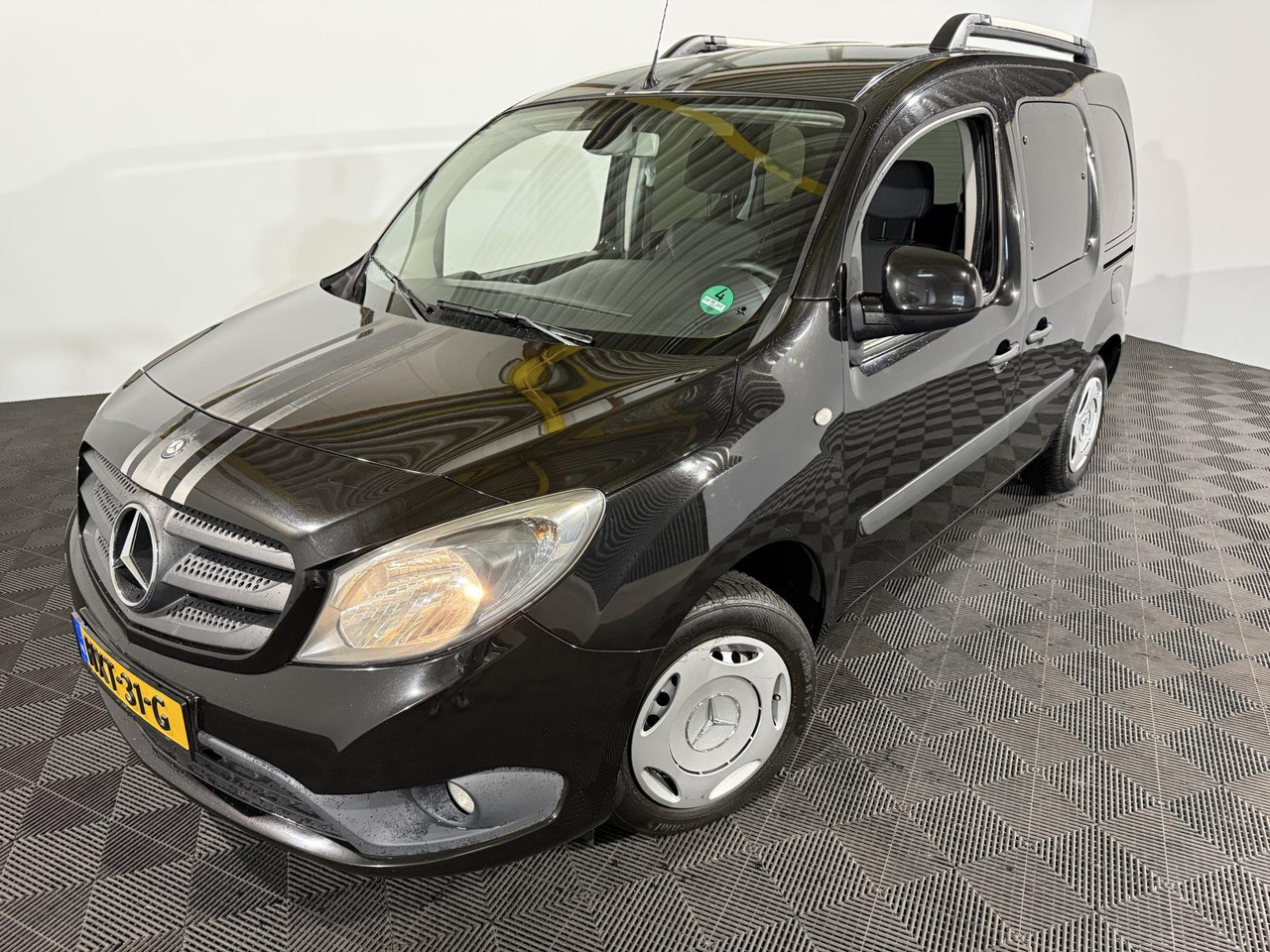 Mercedes-Benz | Citan | 109 CDI Trend | 2014 | 200.971 km | HXT31G | Geen oordeel - Vieglā automašīna: foto 1 Mercedes-Benz | Citan | 109 CDI Trend | 2014 | 200.971 km | HXT31G | Geen oordeel - Vieglā automašīna: foto 1