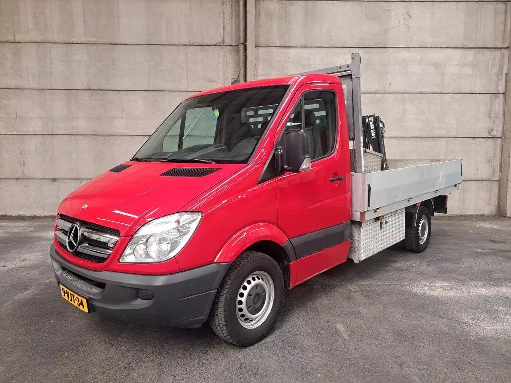 Mercedes-Benz Sprinter 313 2.2 CDI AUT Open laadbak met Hiab 008T kraan 9-VJT-34 213.086 km - Automašīna ar kravas platformu: foto 1 Mercedes-Benz Sprinter 313 2.2 CDI AUT Open laadbak met Hiab 008T kraan 9-VJT-34 213.086 km - Automašīna ar kravas platformu: foto 1