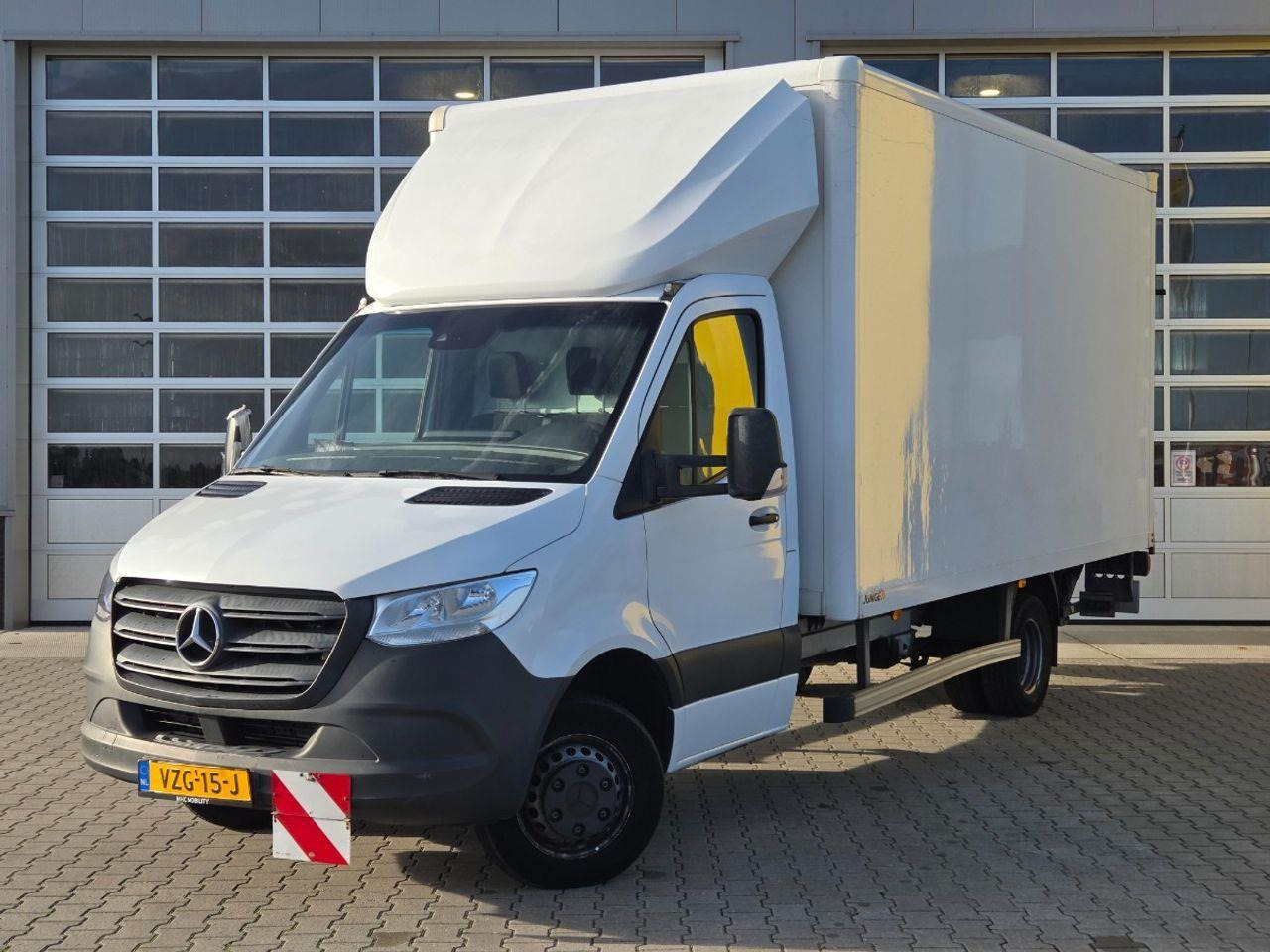 Mercedes - Benz Sprinter 516 2.2 CDI L3 EURO VI - D | 2020 | 150.987 km | Automaat | VZG15J | NAP: Geen oordeel - Furgons ar slēgtā virsbūve: foto 1 Mercedes - Benz Sprinter 516 2.2 CDI L3 EURO VI - D | 2020 | 150.987 km | Automaat | VZG15J | NAP: Geen oordeel - Furgons ar slēgtā virsbūve: foto 1