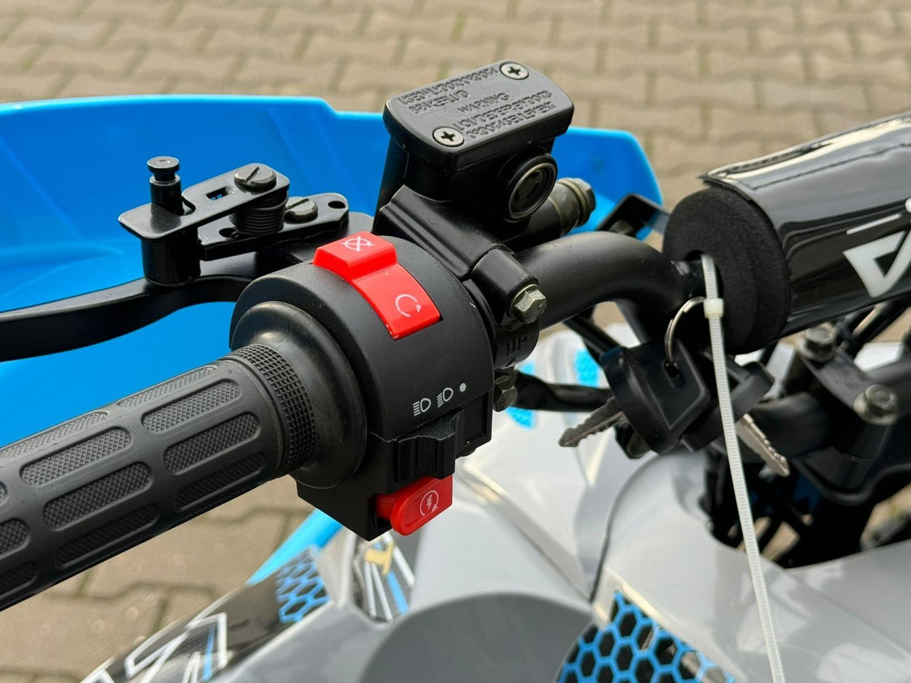 Midi quad UltraMotocross, 125cc - Kvadricikls: foto 2 Midi quad UltraMotocross, 125cc - Kvadricikls: foto 2
