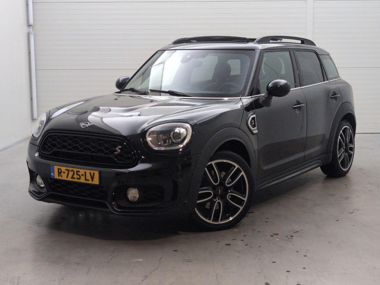 Mini Mini Countryman 2.0 Cooper S ALL4 Chili | 2019 | 109.779 km | Automaat | R725LV | NAP: Geen oordeel - SUV: foto 1 Mini Mini Countryman 2.0 Cooper S ALL4 Chili | 2019 | 109.779 km | Automaat | R725LV | NAP: Geen oordeel - SUV: foto 1