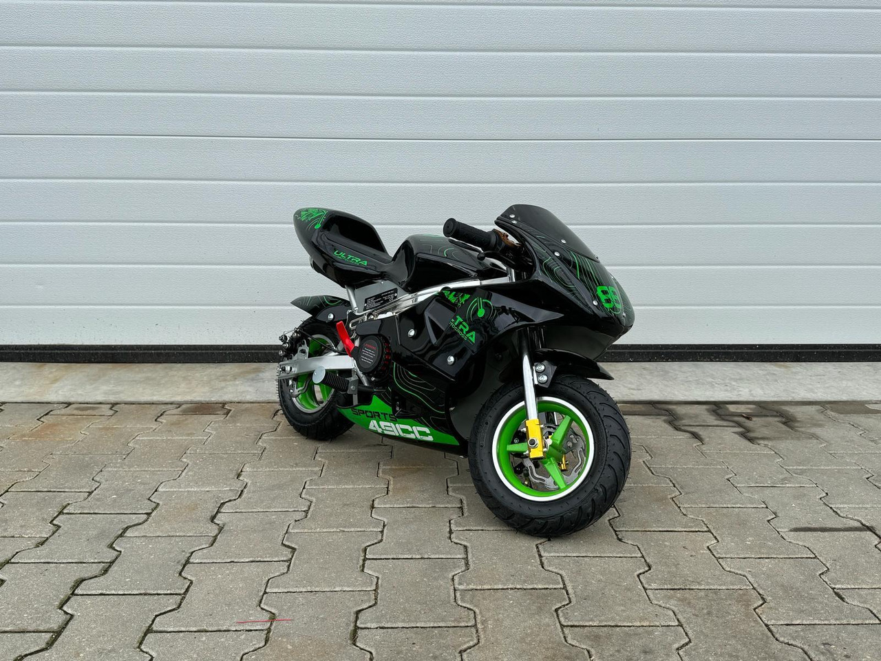 Mini pitbike 49cc - Motocikls: foto 1 Mini pitbike 49cc - Motocikls: foto 1