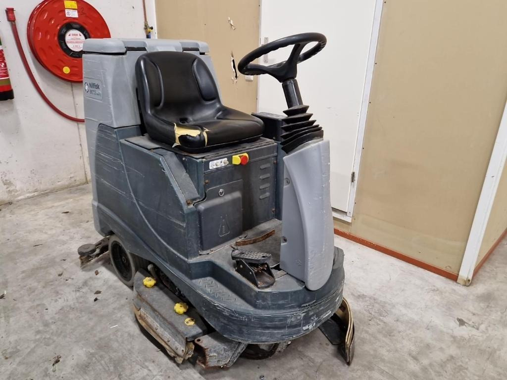 Nilfisk BR 755 Ecoflex Zit-Schrobmachine – 2015 - Tīrīšanas iekārta: foto 2 Nilfisk BR 755 Ecoflex Zit-Schrobmachine – 2015 - Tīrīšanas iekārta: foto 2