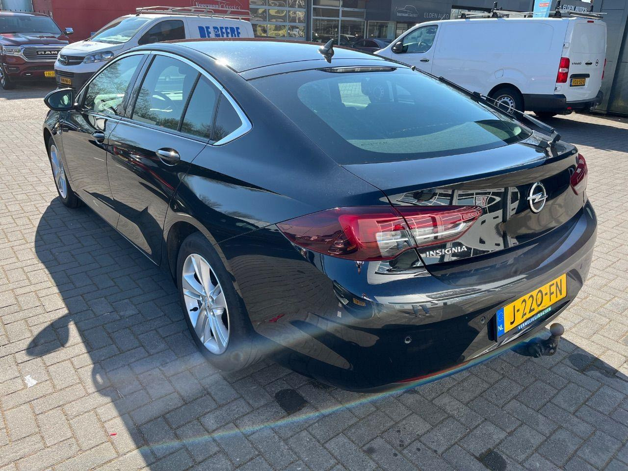Opel Insignia Grand Sport 1.5 Turbo Business Executive | 2020 | 213.161 km | Automaat | J220FN | NAP: Logisch - Hečbeks: foto 3 Opel Insignia Grand Sport 1.5 Turbo Business Executive | 2020 | 213.161 km | Automaat | J220FN | NAP: Logisch - Hečbeks: foto 3