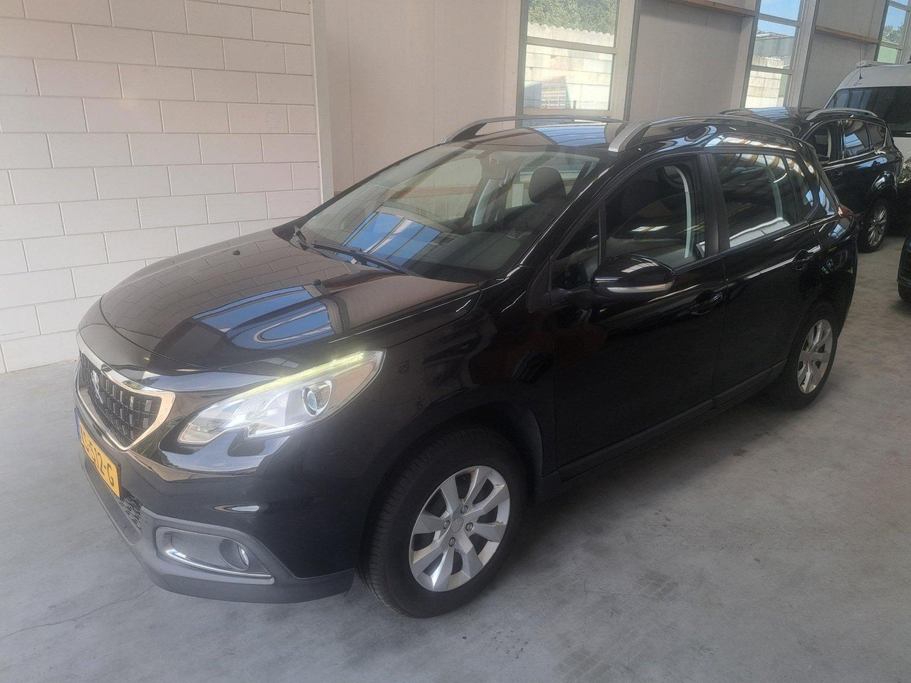 Peugeot | 2008 | 1.2 PureTech Blue Lion | 2016 | 159.008 km | KS512G | Logisch - SUV: foto 1 Peugeot | 2008 | 1.2 PureTech Blue Lion | 2016 | 159.008 km | KS512G | Logisch - SUV: foto 1