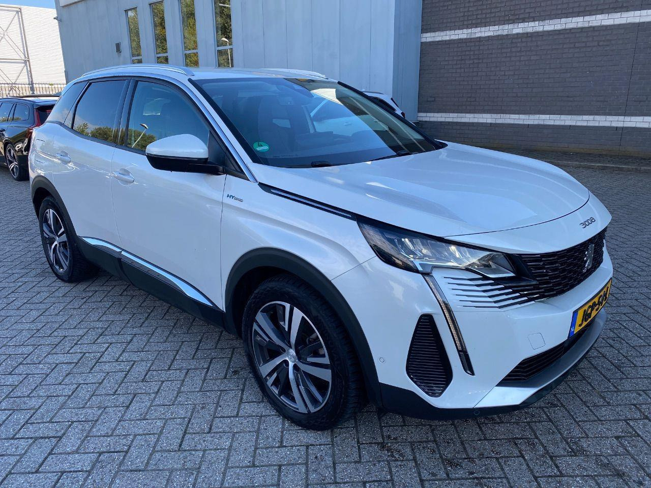 Peugeot 3008 1.6 HYbrid 225 Blue Lease GT | 2021 | 63.147 km | Automaat | JGP54L | NAP: Geen oordeel - SUV: foto 2 Peugeot 3008 1.6 HYbrid 225 Blue Lease GT | 2021 | 63.147 km | Automaat | JGP54L | NAP: Geen oordeel - SUV: foto 2