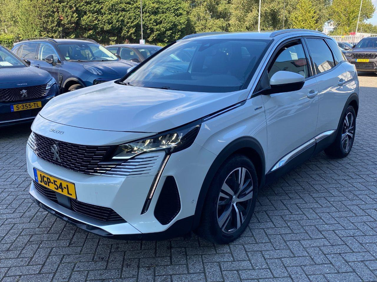 Peugeot 3008 1.6 HYbrid 225 Blue Lease GT | 2021 | 63.147 km | Automaat | JGP54L | NAP: Geen oordeel - SUV: foto 1 Peugeot 3008 1.6 HYbrid 225 Blue Lease GT | 2021 | 63.147 km | Automaat | JGP54L | NAP: Geen oordeel - SUV: foto 1