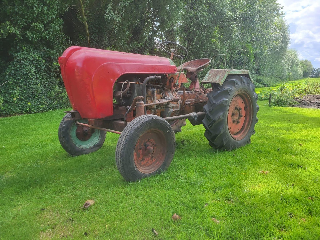 Porsche AP 16 Tractor | 1956 | T-35-DPJ | Schuurvondst - Traktors: foto 1 Porsche AP 16 Tractor | 1956 | T-35-DPJ | Schuurvondst - Traktors: foto 1