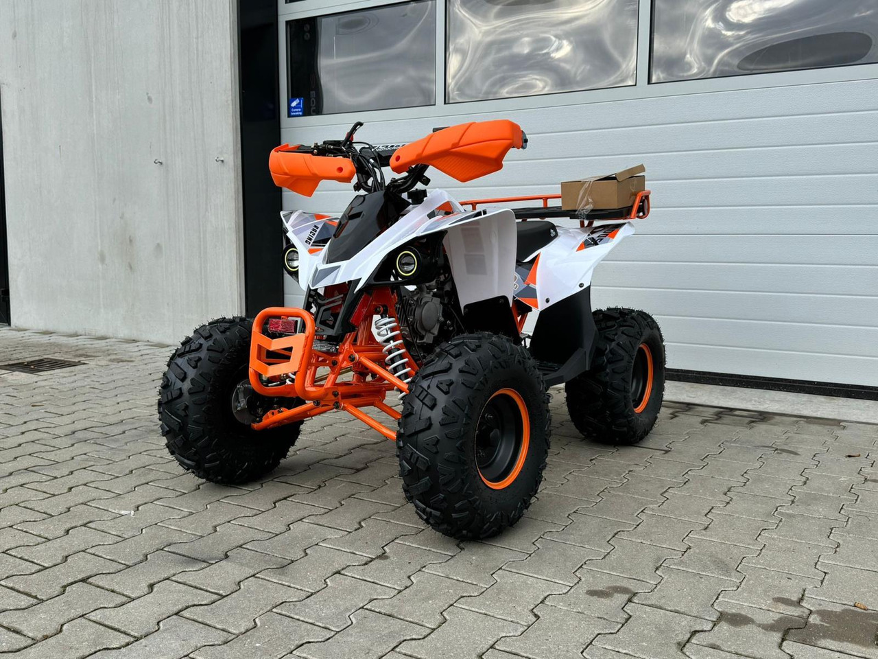Quad UltraMotocross 125cc (oranje) - Kvadricikls: foto 1 Quad UltraMotocross 125cc (oranje) - Kvadricikls: foto 1