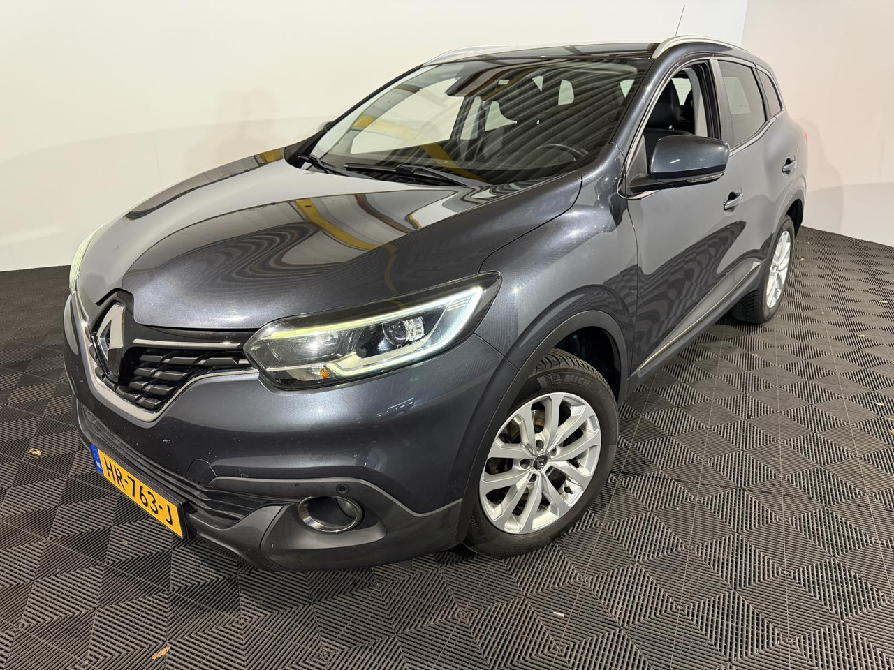 Renault | Kadjar | 1.2 TCe Intens | 2015 | 187.621 km | HR763J | Logisch - SUV: foto 1 Renault | Kadjar | 1.2 TCe Intens | 2015 | 187.621 km | HR763J | Logisch - SUV: foto 1