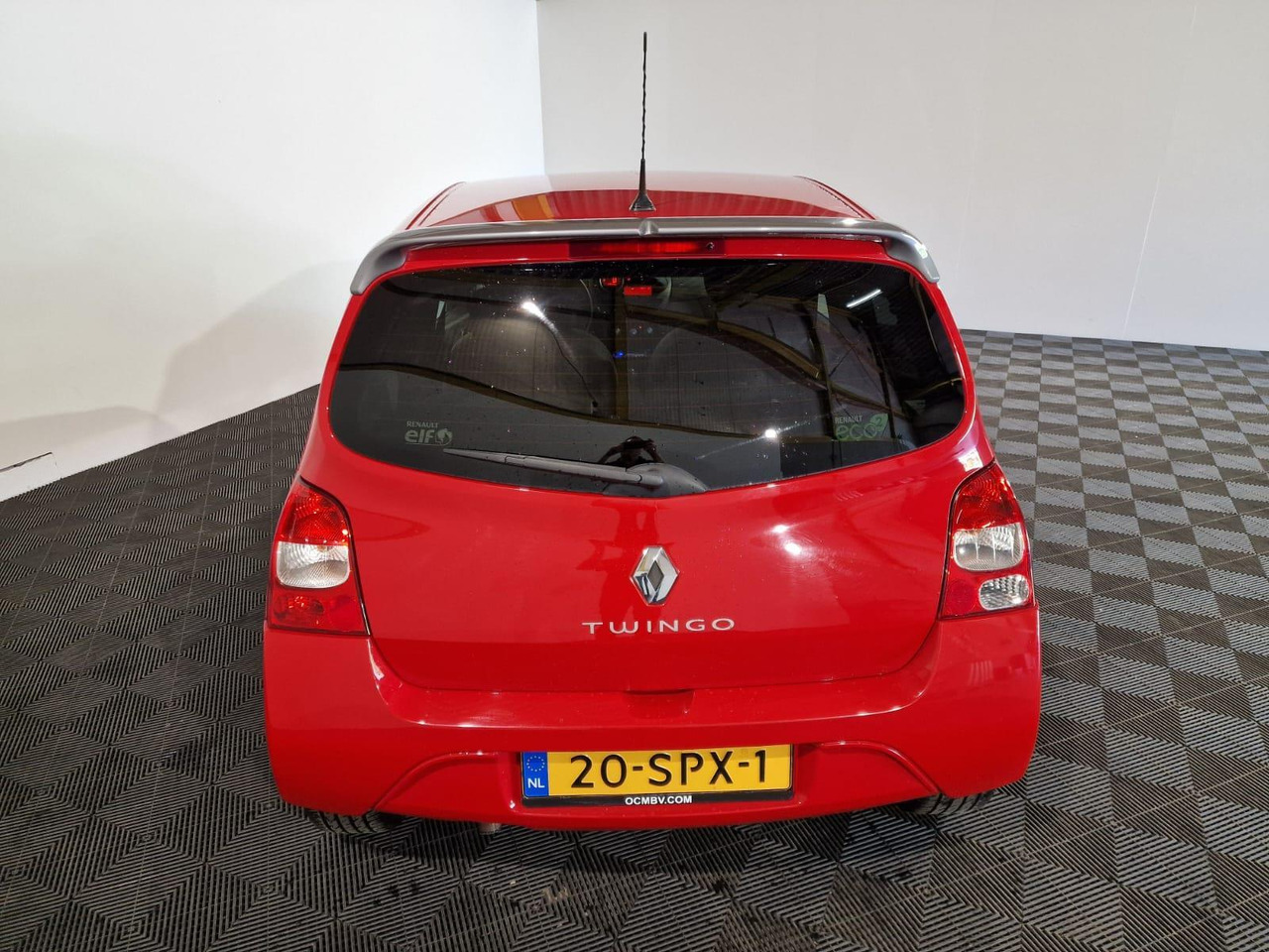 Renault Twingo 1.2-16V Collection 20-SPX-1 149.179 km - Vieglā automašīna: foto 2 Renault Twingo 1.2-16V Collection 20-SPX-1 149.179 km - Vieglā automašīna: foto 2