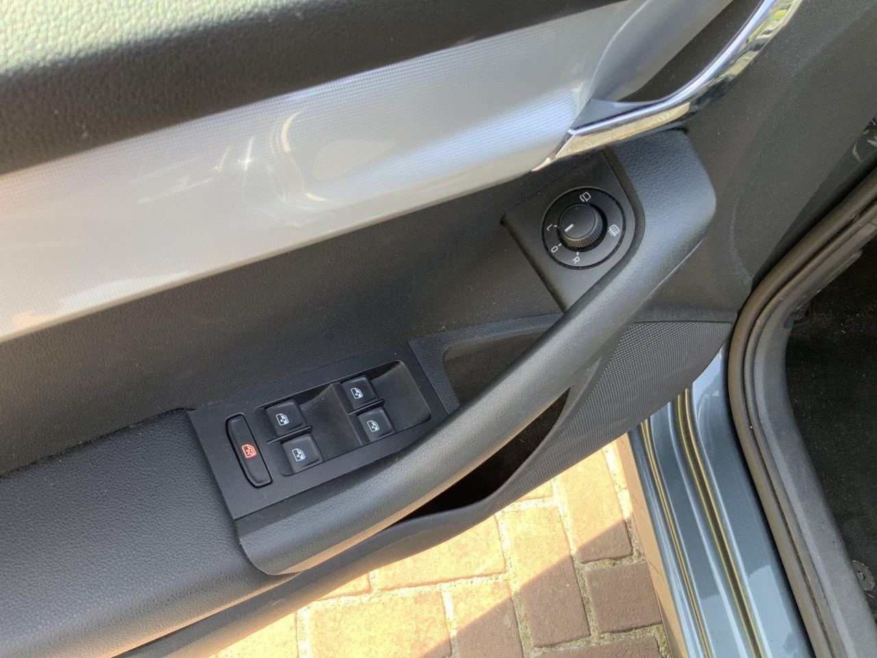Skoda | Octavia Combi | 1.0 TSI Greentech Ambition Business | 2017 | 93.775 km | KX-871-N - Vieglā automašīna: foto 5 Skoda | Octavia Combi | 1.0 TSI Greentech Ambition Business | 2017 | 93.775 km | KX-871-N - Vieglā automašīna: foto 5