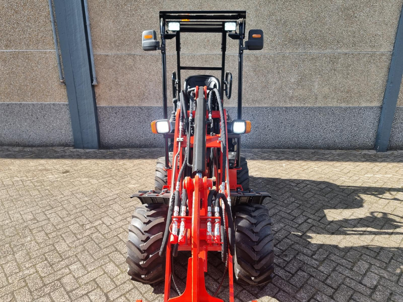 Stahlworks R906 Shovel Nieuw - Riteņu iekrāvējs: foto 3 Stahlworks R906 Shovel Nieuw - Riteņu iekrāvējs: foto 3