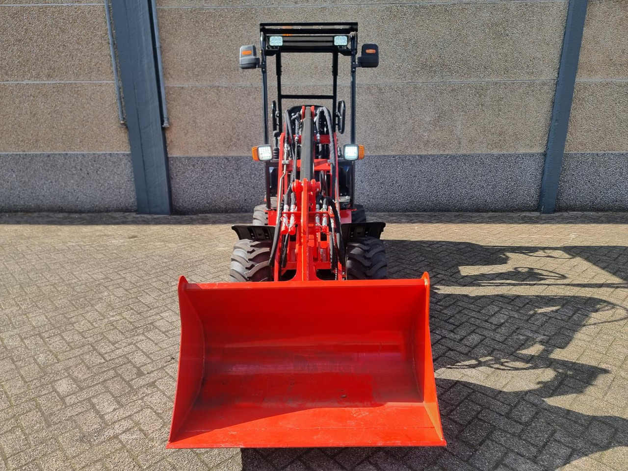 Stahlworks R906 Shovel Nieuw - Riteņu iekrāvējs: foto 2 Stahlworks R906 Shovel Nieuw - Riteņu iekrāvējs: foto 2