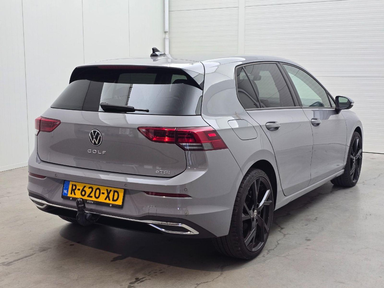Volkswagen Golf 1.5 eTSI R - Line Business+ | 2022 | 46.250 km | Automaat | R620XD | NAP: Geen oordeel - Hečbeks: foto 4 Volkswagen Golf 1.5 eTSI R - Line Business+ | 2022 | 46.250 km | Automaat | R620XD | NAP: Geen oordeel - Hečbeks: foto 4