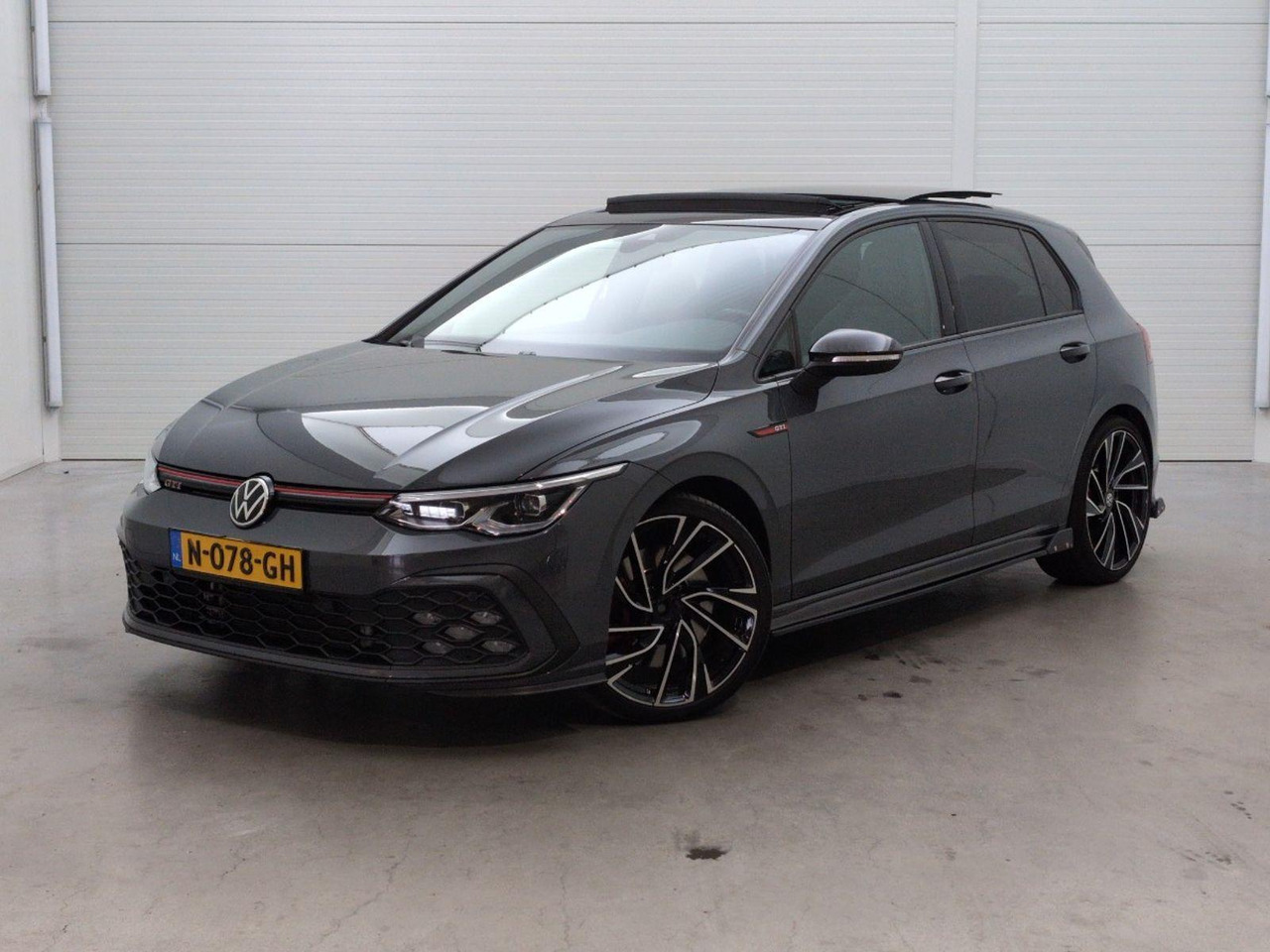 Volkswagen Golf 2.0 TSI GTI | 2021 | 104.458 km | Automaat | N078GH | NAP: Geen oordeel - Hečbeks: foto 1 Volkswagen Golf 2.0 TSI GTI | 2021 | 104.458 km | Automaat | N078GH | NAP: Geen oordeel - Hečbeks: foto 1
