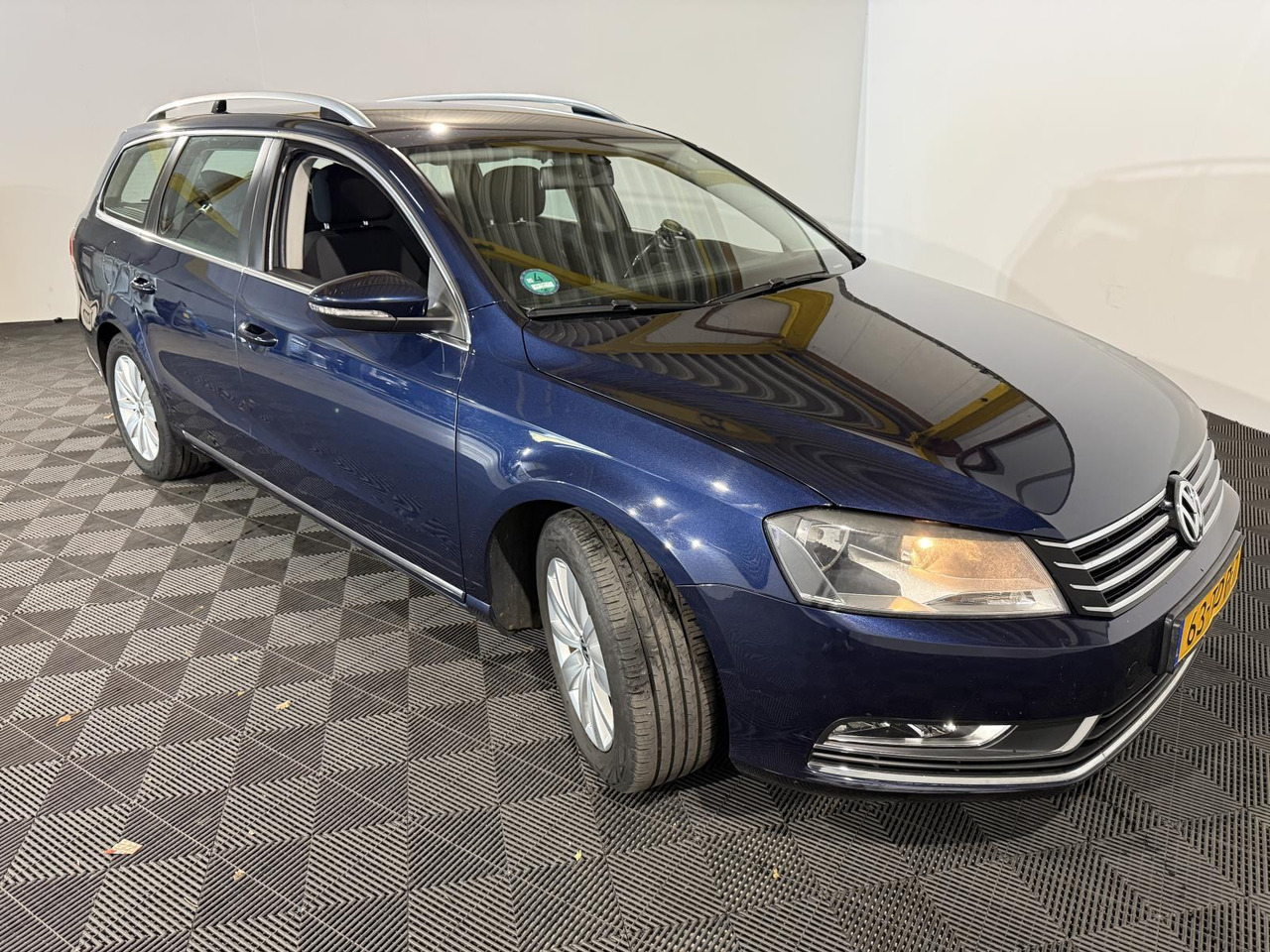 Volkswagen | Passat Variant | 1.4 TSI Comfortline BlueMotion | 2012 | 223.524 km | 63TDP7 | Logisch - Vieglā automašīna: foto 5 Volkswagen | Passat Variant | 1.4 TSI Comfortline BlueMotion | 2012 | 223.524 km | 63TDP7 | Logisch - Vieglā automašīna: foto 5