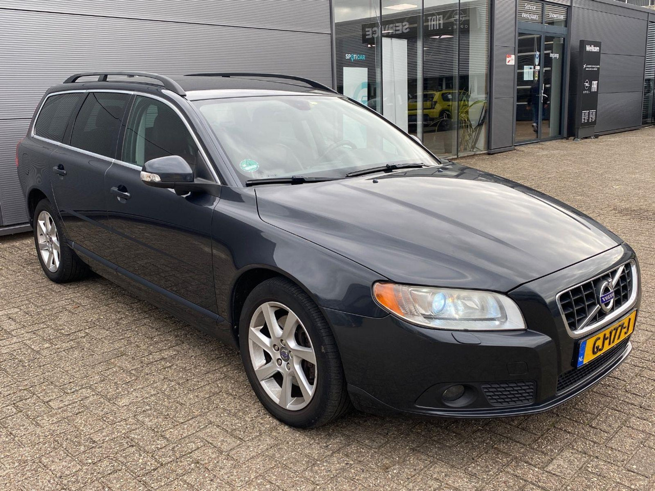 Volvo V70 2.0 D3 Summum | 2011 | 382.199 km | Automaat | GJ177J | NAP: Geen oordeel - Vieglā automašīna: foto 2 Volvo V70 2.0 D3 Summum | 2011 | 382.199 km | Automaat | GJ177J | NAP: Geen oordeel - Vieglā automašīna: foto 2