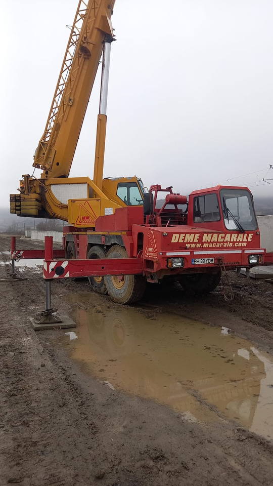 LIEBHERR LTM1050 - Autoceltnis: foto 5 LIEBHERR LTM1050 - Autoceltnis: foto 5