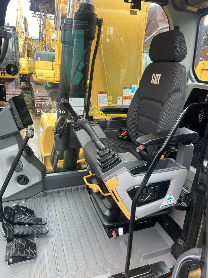 CATERPILLAR 320GC - Kāpurķēžu ekskavators: foto 5 CATERPILLAR 320GC - Kāpurķēžu ekskavators: foto 5