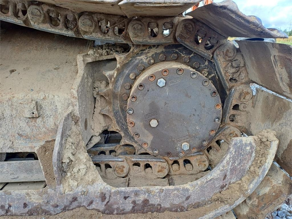 Kāpurķēžu ekskavators Doosan DX160LC Metsä alustalla: foto 10 Kāpurķēžu ekskavators Doosan DX160LC Metsä alustalla: foto 10