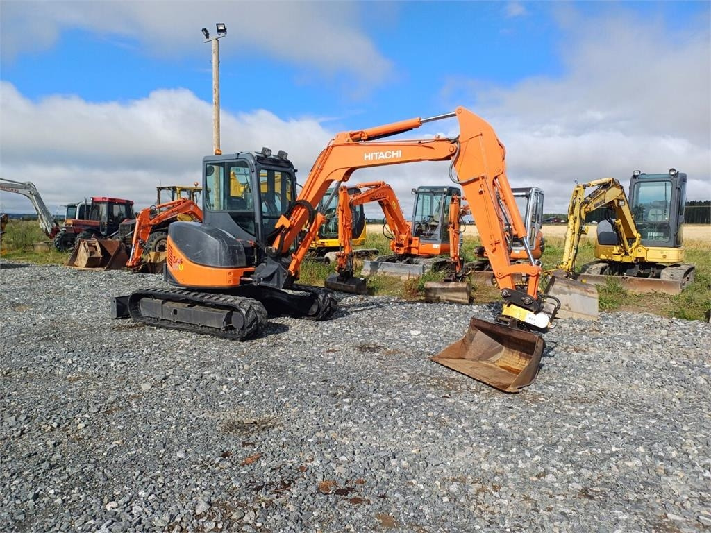 Hitachi ZX50u Engcon pyörittäjällä - Mini-ekskavators: foto 5 Hitachi ZX50u Engcon pyörittäjällä - Mini-ekskavators: foto 5