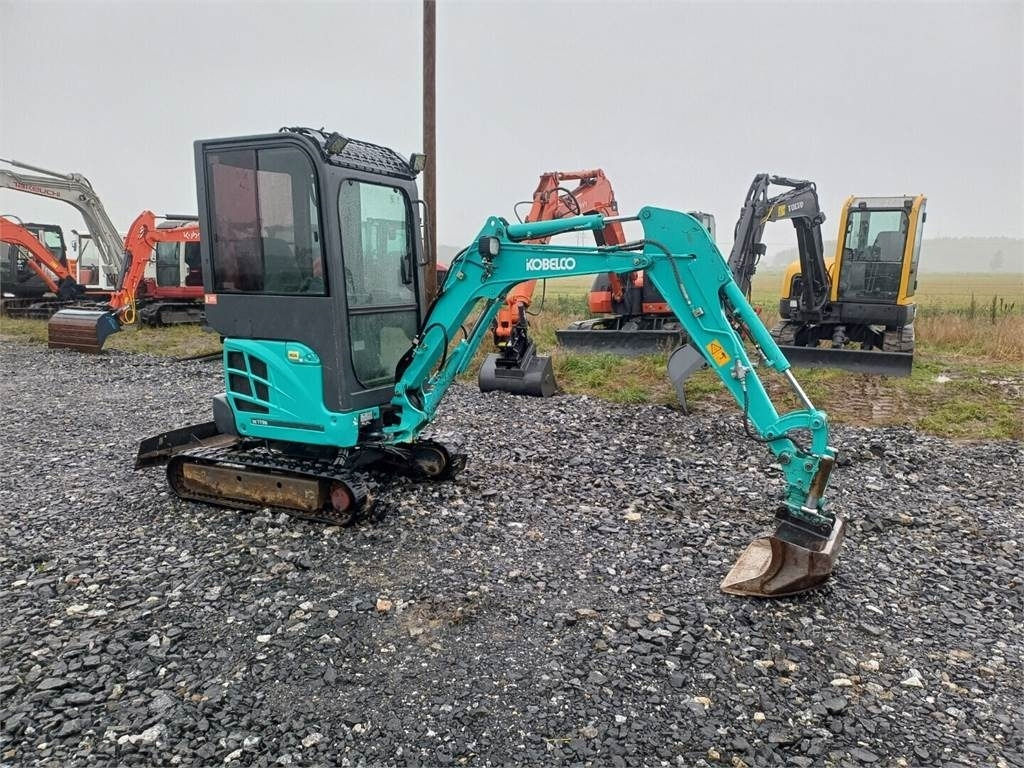 Kobelco SK17SR-3 Kallistajalla - Mini-ekskavators: foto 4 Kobelco SK17SR-3 Kallistajalla - Mini-ekskavators: foto 4