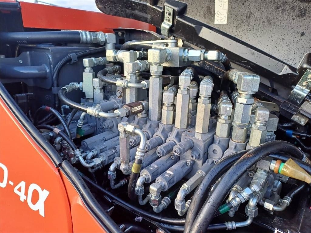 Mini-ekskavators Kubota KX080-4a Pyörittäjällä: foto 12