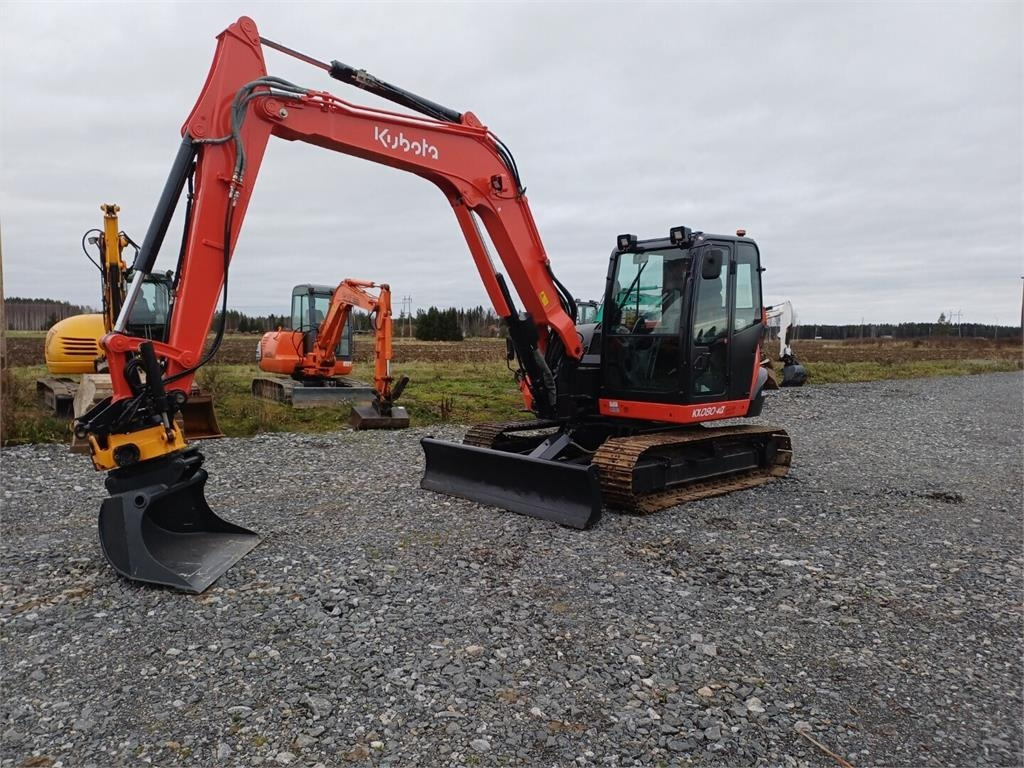 Kubota Kx080-4a Engcon pyörittäjällä - Mini-ekskavators: foto 1 Kubota Kx080-4a Engcon pyörittäjällä - Mini-ekskavators: foto 1