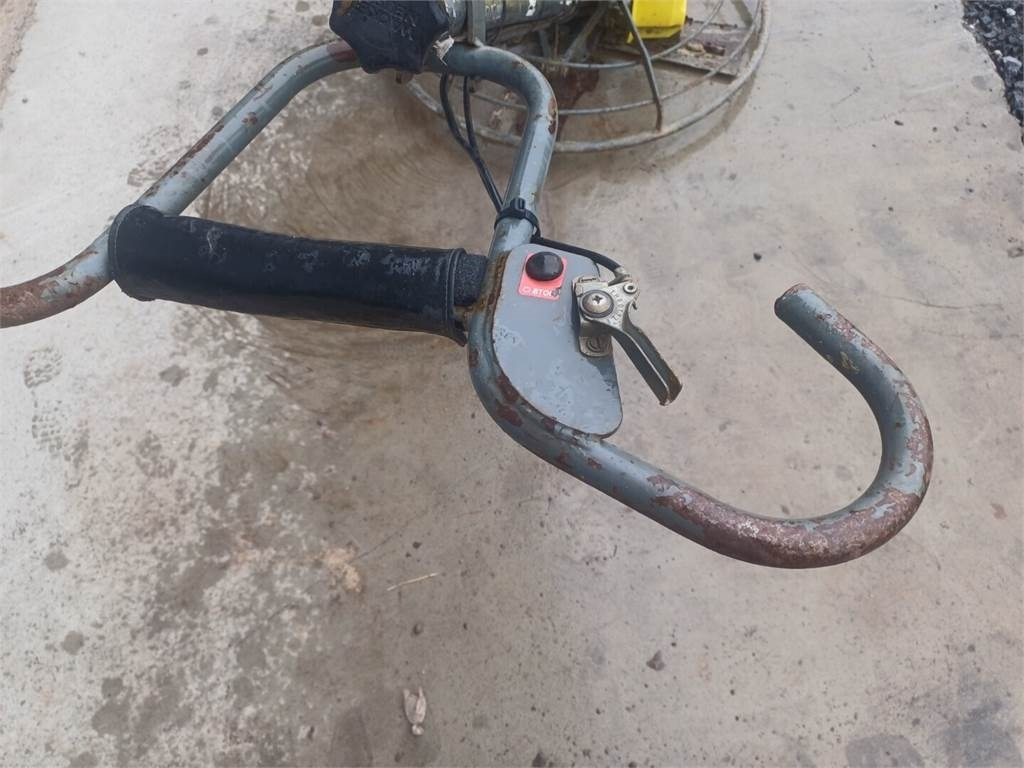 Wacker Neuson Trowel ct36-5a betonihierrin - Betona slīpmašīna: foto 3 Wacker Neuson Trowel ct36-5a betonihierrin - Betona slīpmašīna: foto 3