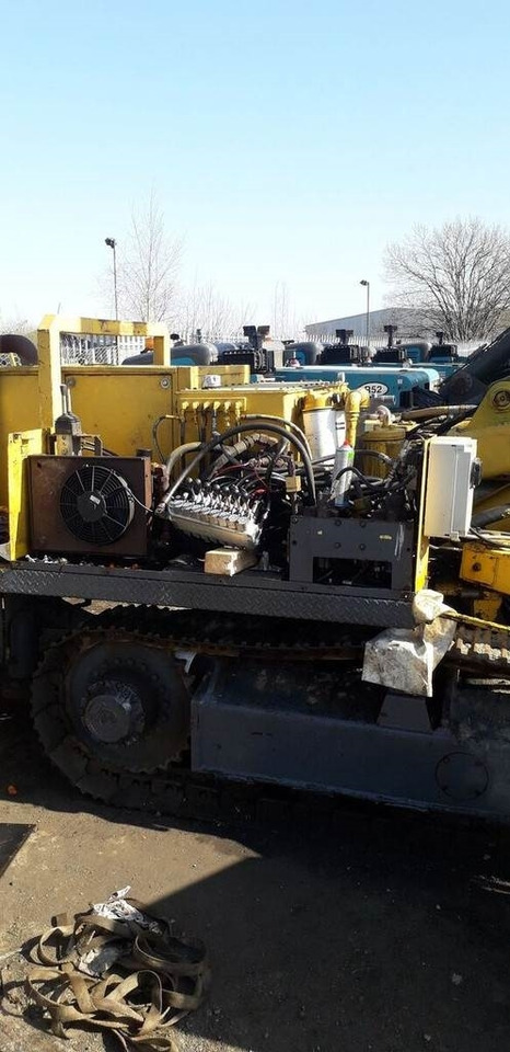 Atlas Copco ROC L6 H25 - CAT C11 ENGINE - Urbšanas mašīna: foto 2 Atlas Copco ROC L6 H25 - CAT C11 ENGINE - Urbšanas mašīna: foto 2