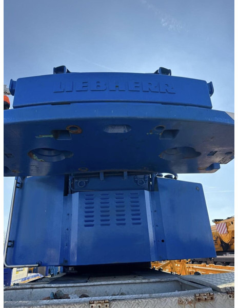 Liebherr LTM 1090 - 4.1 - Celtnis-manipulators: foto 4 Liebherr LTM 1090 - 4.1 - Celtnis-manipulators: foto 4