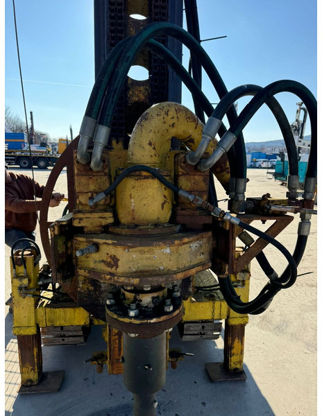 MINI Mini CFA Drilling Rig - Urbšanas mašīna: foto 4 MINI Mini CFA Drilling Rig - Urbšanas mašīna: foto 4