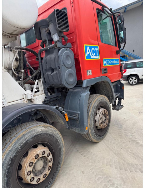 Mercedes-Benz Actros 4141 - Betonvedējs: foto 3 Mercedes-Benz Actros 4141 - Betonvedējs: foto 3