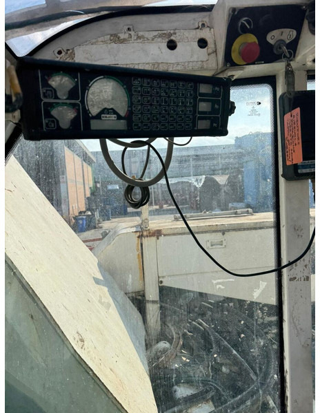Soilmec R312 / 200 - Urbšanas mašīna: foto 5 Soilmec R312 / 200 - Urbšanas mašīna: foto 5