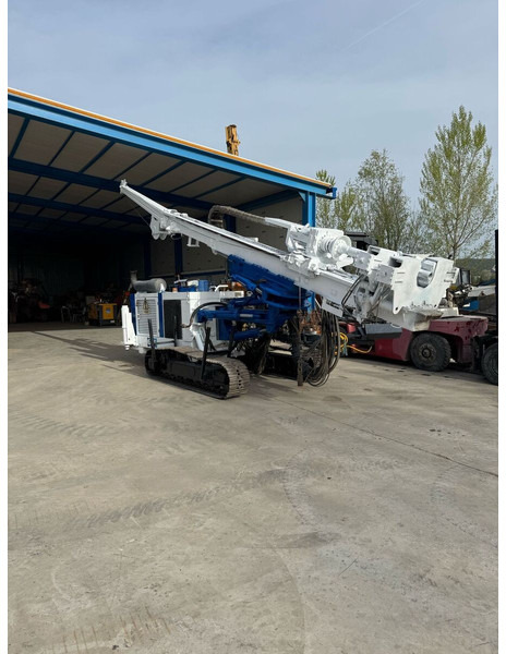 Soilmec SM 400 - Urbšanas mašīna: foto 4 Soilmec SM 400 - Urbšanas mašīna: foto 4